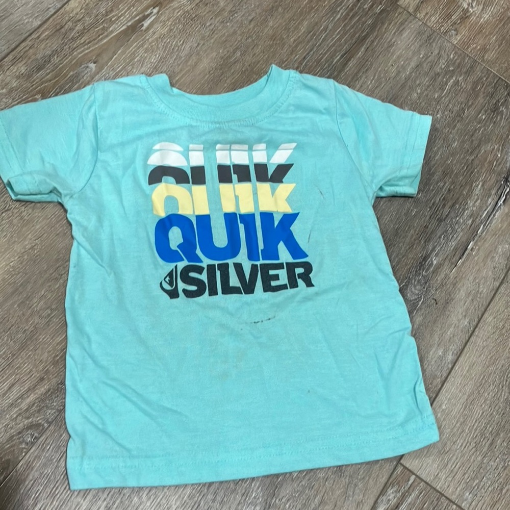 Quicksilver 18m tee